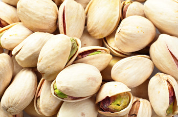 shelled pistachio