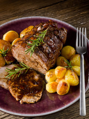 roast of veal with potatoes