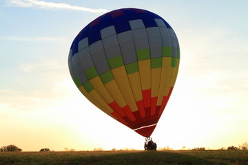 Obraz premium Hot Air Balloon landing