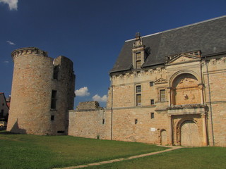 Fototapeta na wymiar Château D’Assier ; Lot ; Haut-Quercy ; Midi-Pyrénées