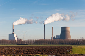Fototapeta na wymiar Elektrownia w Holandii
