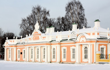 Obraz premium Coach house and the dryer (II half of XIX century) in Kuskovo e