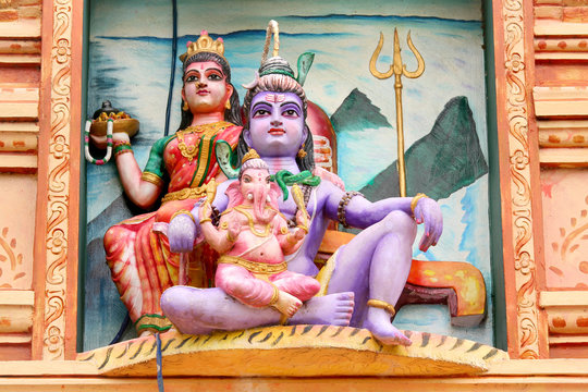 Hindu god lord Shiva, Godess Parvathi and Ganeha statues