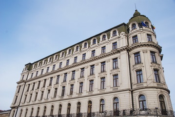 Fototapeta na wymiar hotel w Bukareszcie