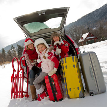 Winter - Family Ready For The Travel For Winter Vacation