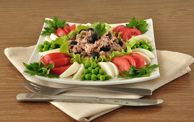Tuna Salad and vegetables
