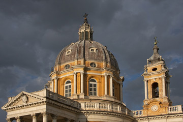 Fototapeta na wymiar views of the Basilica of Superga