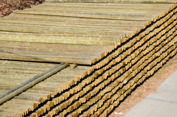 Stoccaggio legnami da costruzione