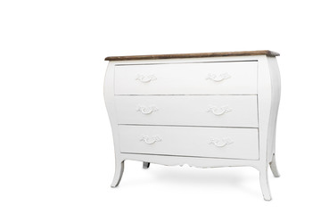 Cassettiera vintage bianca su fondo bianco