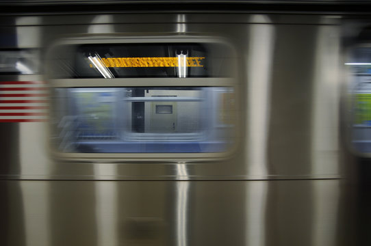 Metrostation, Broad Street, New York, USA