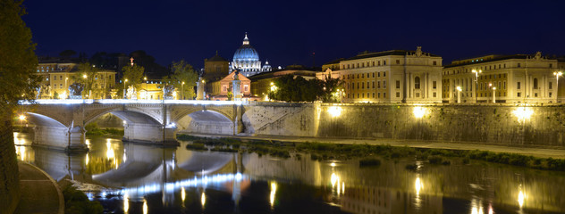 Fiume Tevere, Ponte Vittorio Emanuele II, Roma