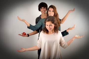 Attitude - Posture de 3 adolescents