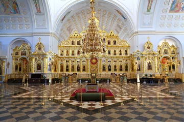 Fotobehang iconostasis in russian orthodox church © leolakur