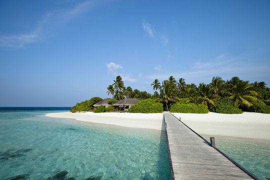 pontoon to paradise beach