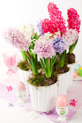 Easter table arrangement