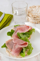 rice toasts with ham