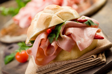 Sandwich with Mortadella and red peppers © Francesco83