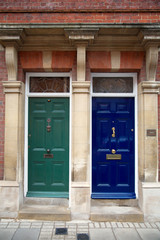 Obraz na płótnie Canvas Drzwi w Londynie