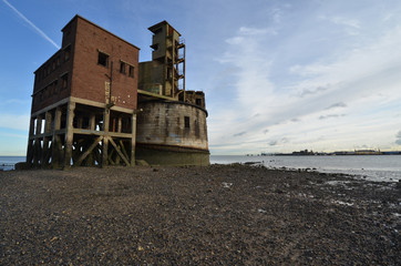 Grain Tower Battery