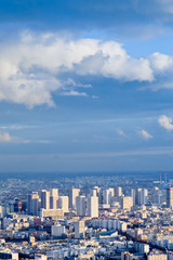 Obraz premium big city under high blue sky