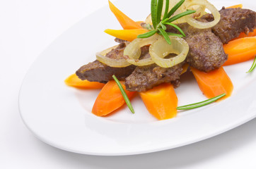 gebratene Leber mit gemüse und Apfel