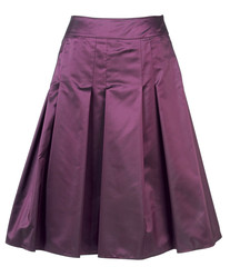 violet skirt