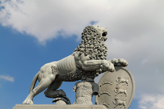 Lion statue at the New Palace, in Stuttgart Germany