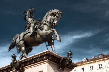 Torino -Monumento a Emanuele Filiberto