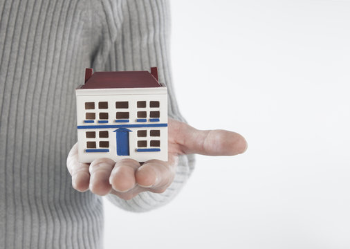 huse in hand