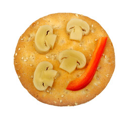crispbread with mushrooms and peppers