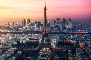 Paryż w kolorach zachodu słońca - obrazy, fototapety, plakaty