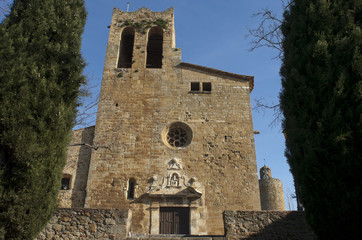 Fototapeta na wymiar Iglesia de Sant Pere de Pals, Girona, Cataluña, España.