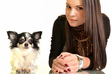 femme avec chien