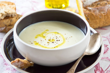Cauliflower soup