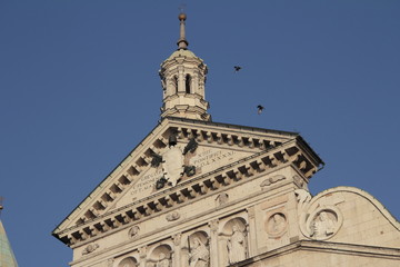 Fototapeta na wymiar Cremona Torrazzo Cathedral Orloj