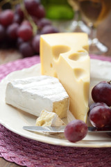 Grapes and cheese