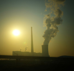 Pollution / Luftverschmutzung - Power Plant