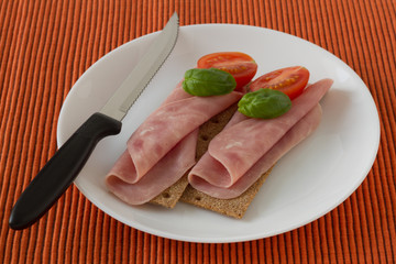 toasts with ham