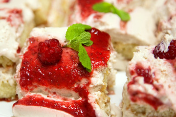 Himbeer- Sahne- Kuchen