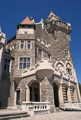 Fototapeta na wymiar Wieże zamku Casa Loma w Toronto, Kanada