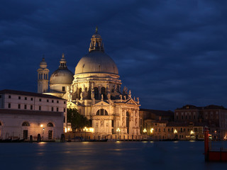 Fototapeta na wymiar Basilica Santa Maria della Salute