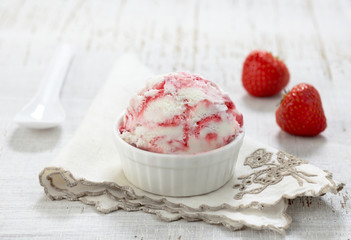 Strawberry ice cream