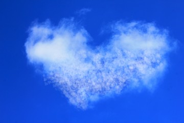 ハートの雲