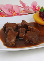 Hirschgulasch