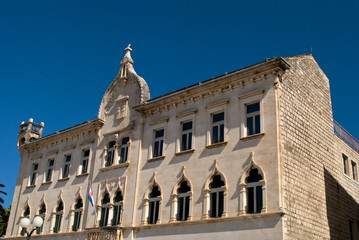 Fototapeta na wymiar old aristocracy building in trogir, croatia