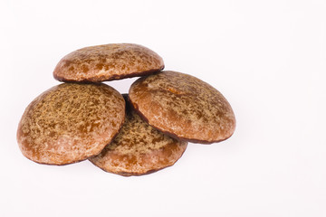 Coated ginger biscuits