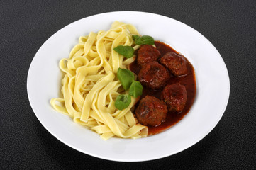 boulettes de viande aux pates fraiches
