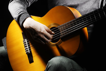Obraz premium Acoustic guitar player guitarist.