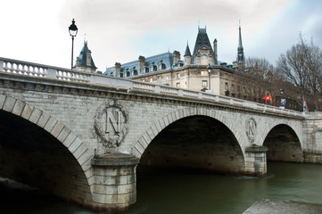 pont st Michel à Paris