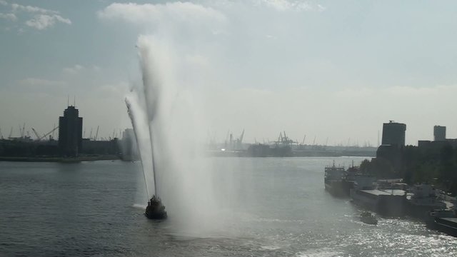 Tug boat in Rotterdam